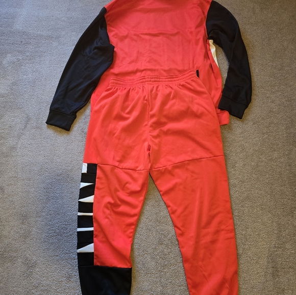 Nike Other - Nike Sweatsuit 2XL
